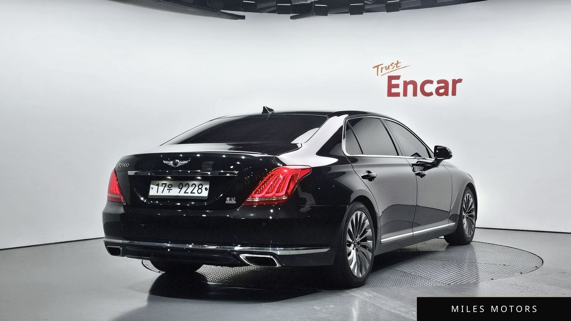 Genesis EQ900 2018 — миниатюра 2