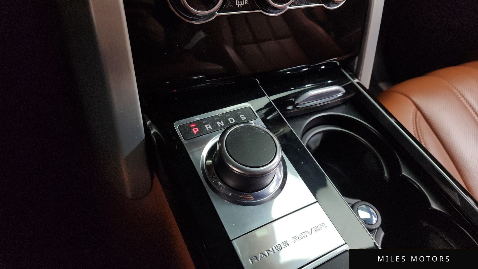 Land Rover 레인지로버 2015 — миниатюра 9
