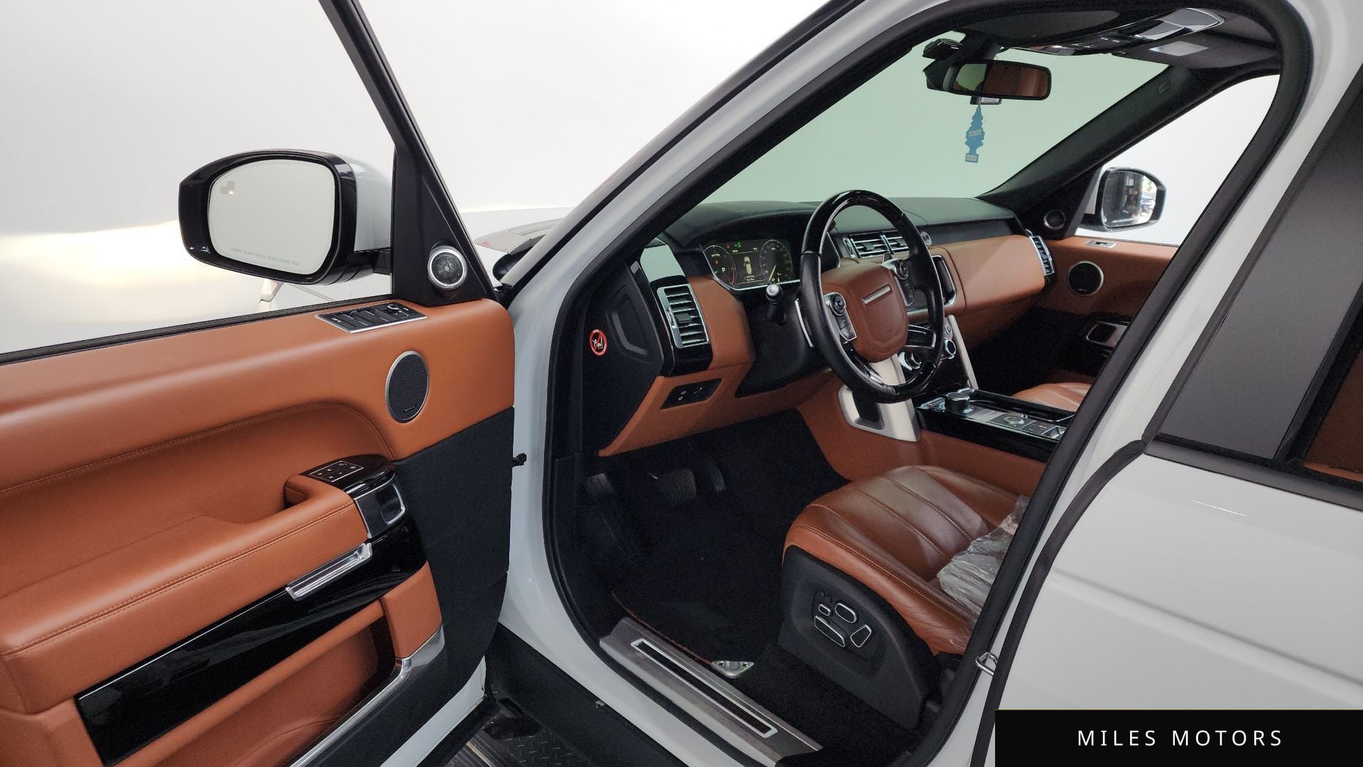 Land Rover 레인지로버 2015 — миниатюра 10