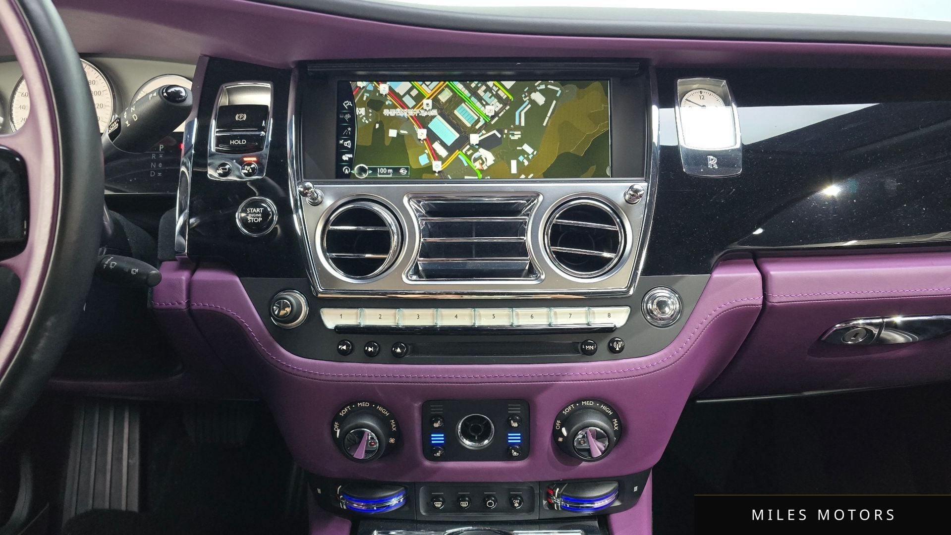 Rolls-Royce 고스트 2020 — миниатюра 14