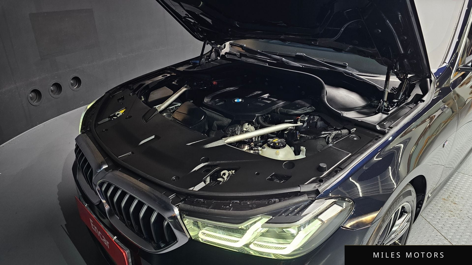 BMW 6 Series GT (G32) 2022 — миниатюра 6