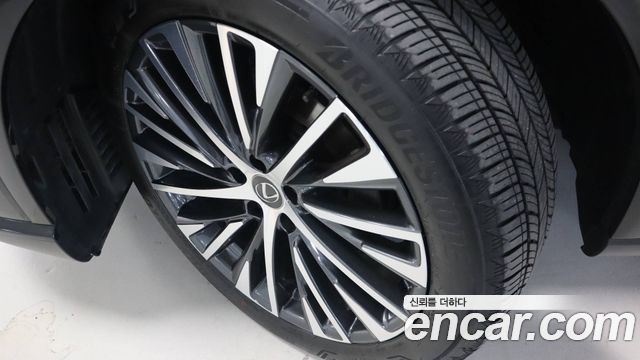Лексус RX450h+ 2025 — миниатюра 5