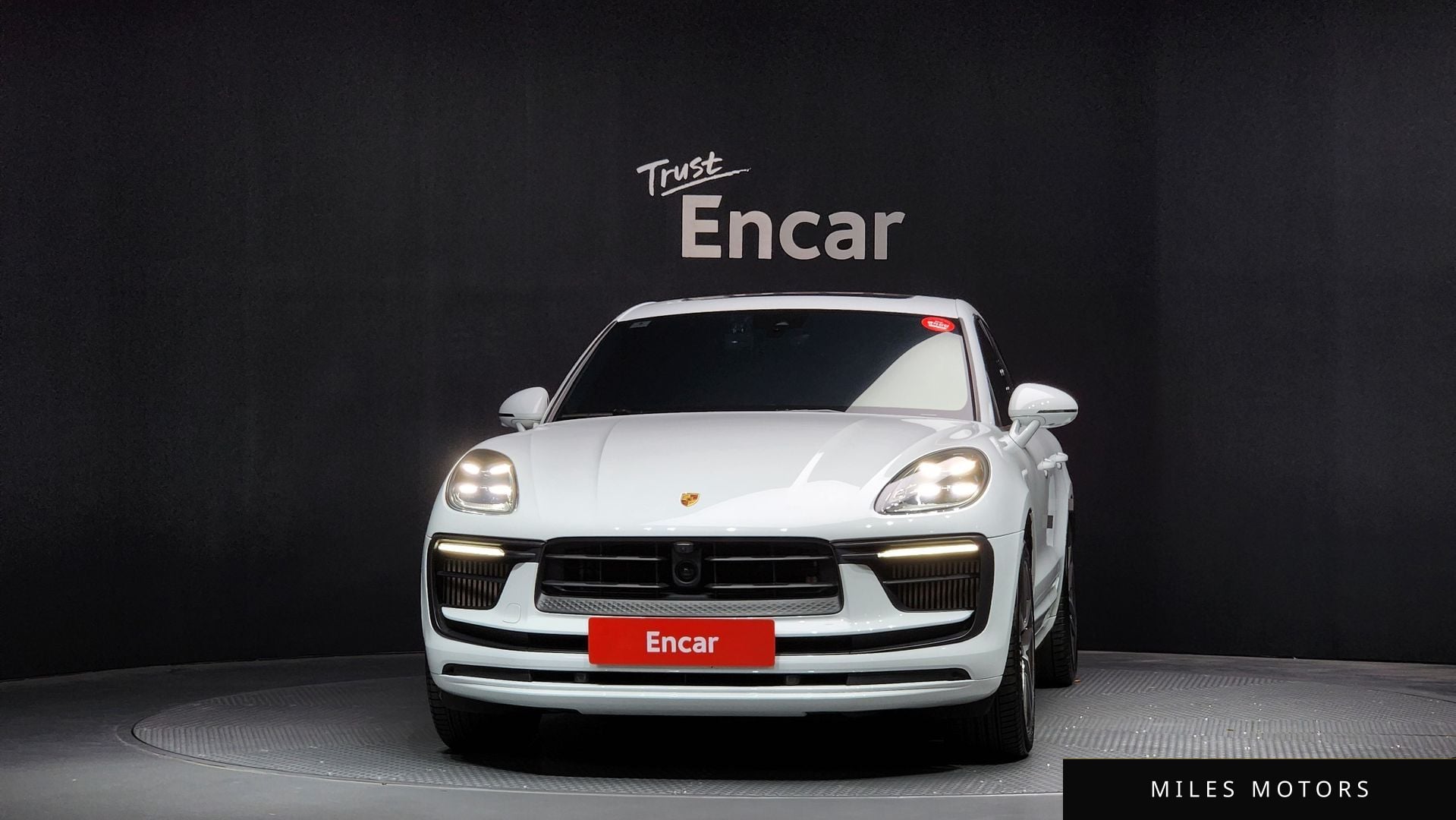 Porsche 마칸 2023 — миниатюра 3