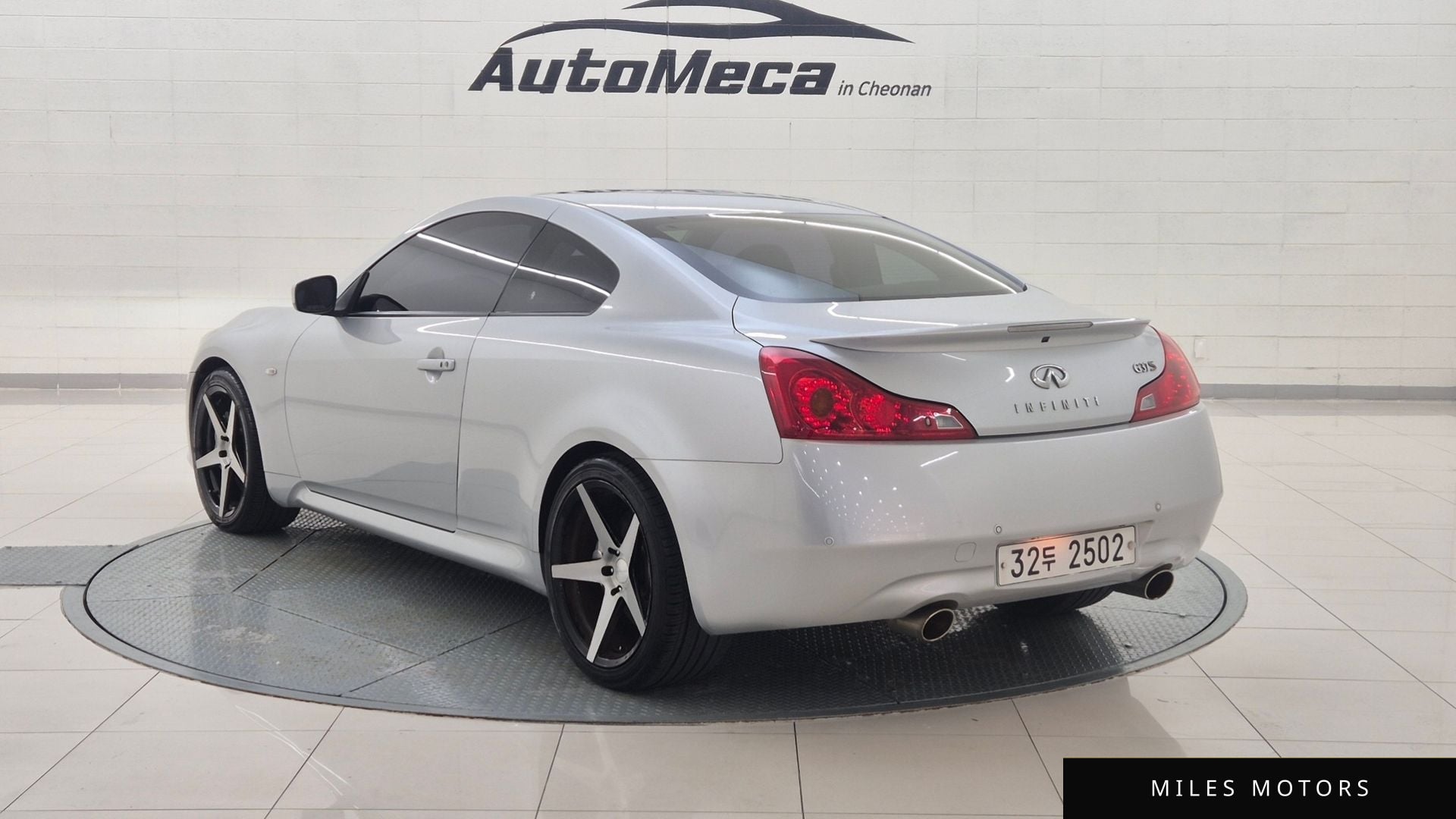 Infiniti G37 2009 — миниатюра 6