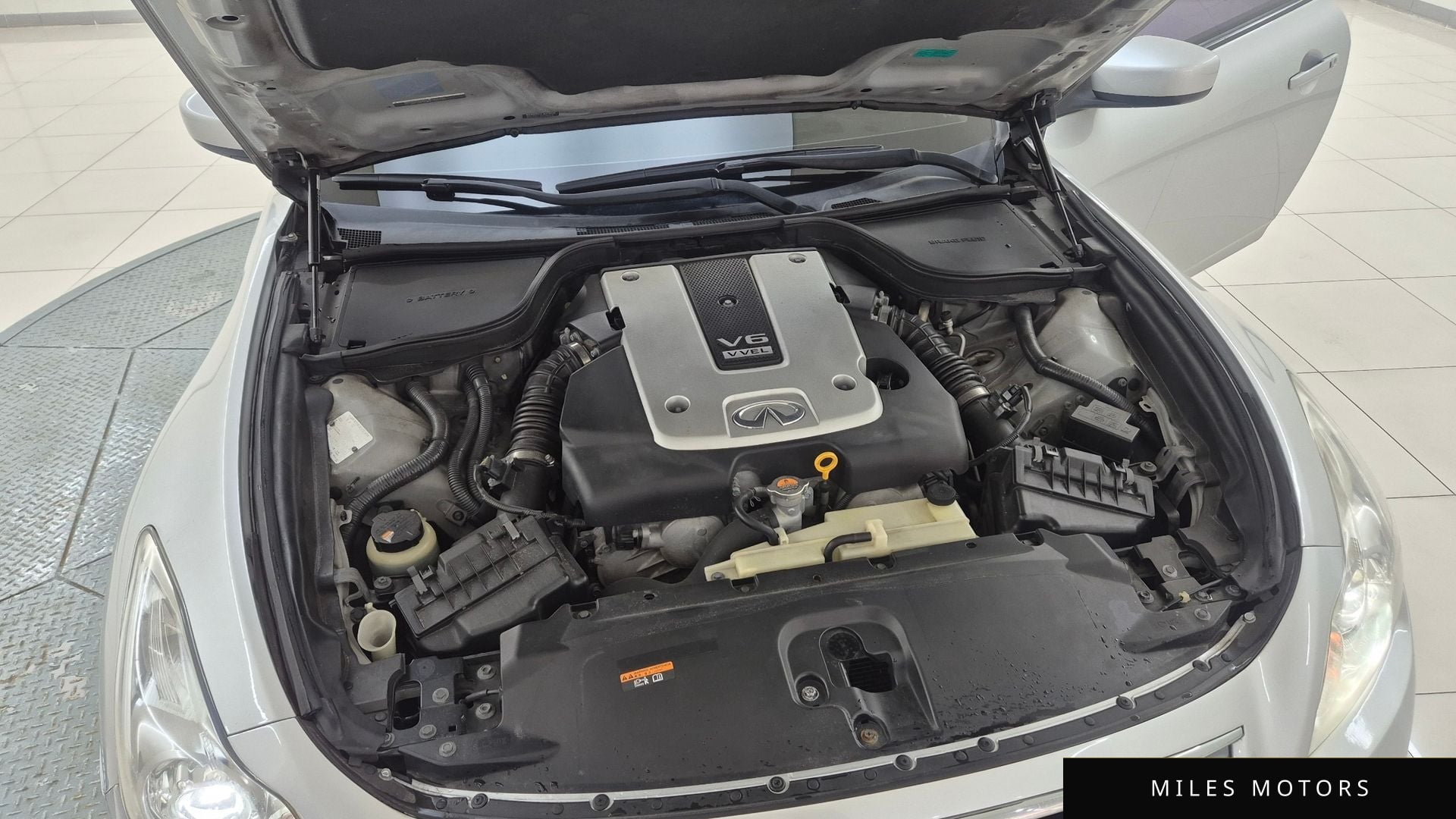 Infiniti G37 2009 — миниатюра 10