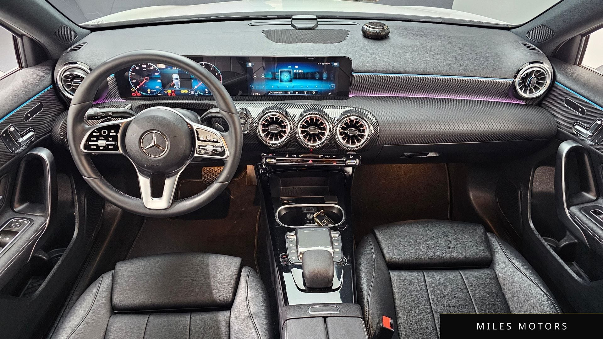 Mercedes-Benz A-Class W177 2023 — миниатюра 7