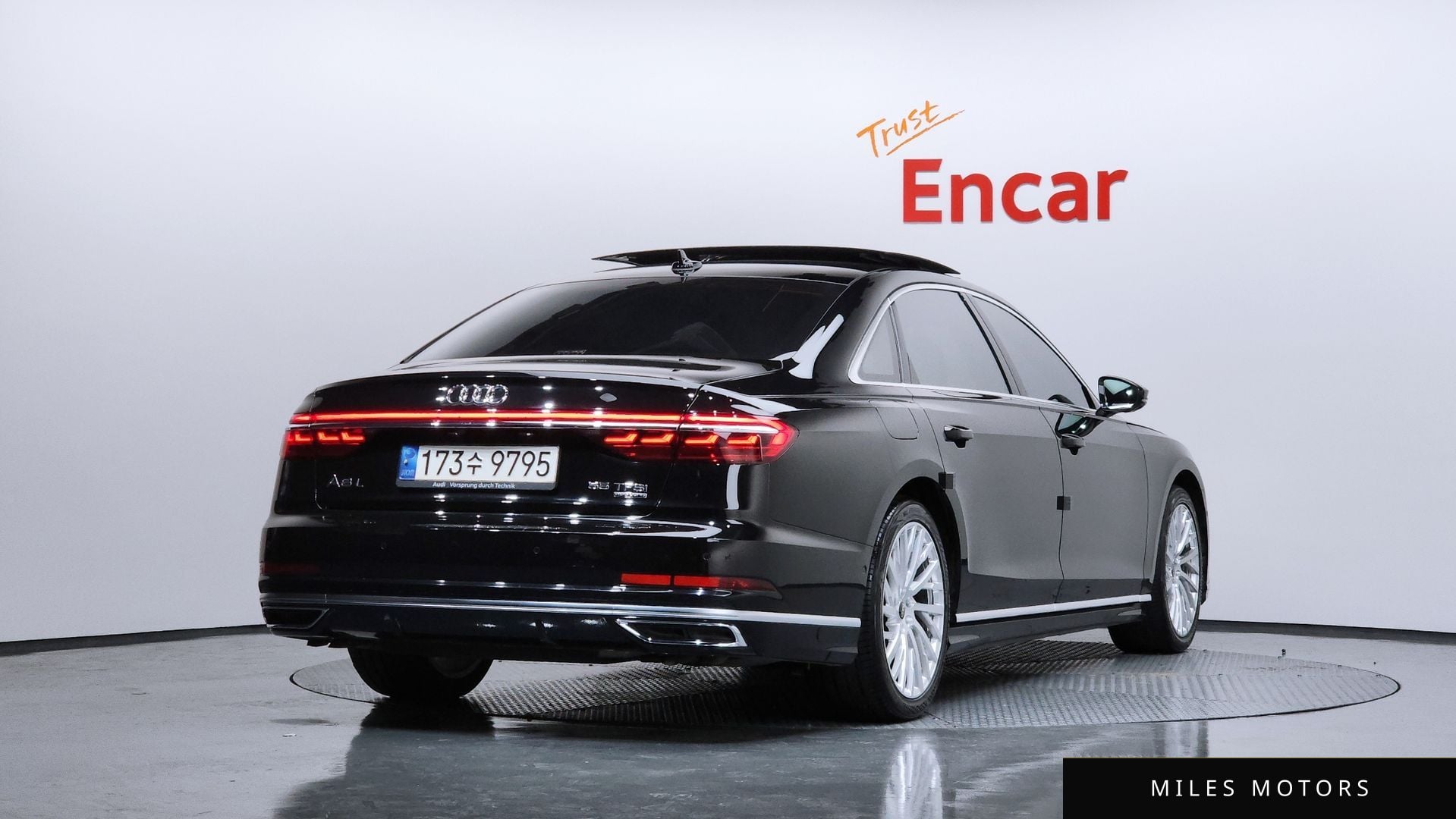 Audi A8 (D5) 2021 — миниатюра 2