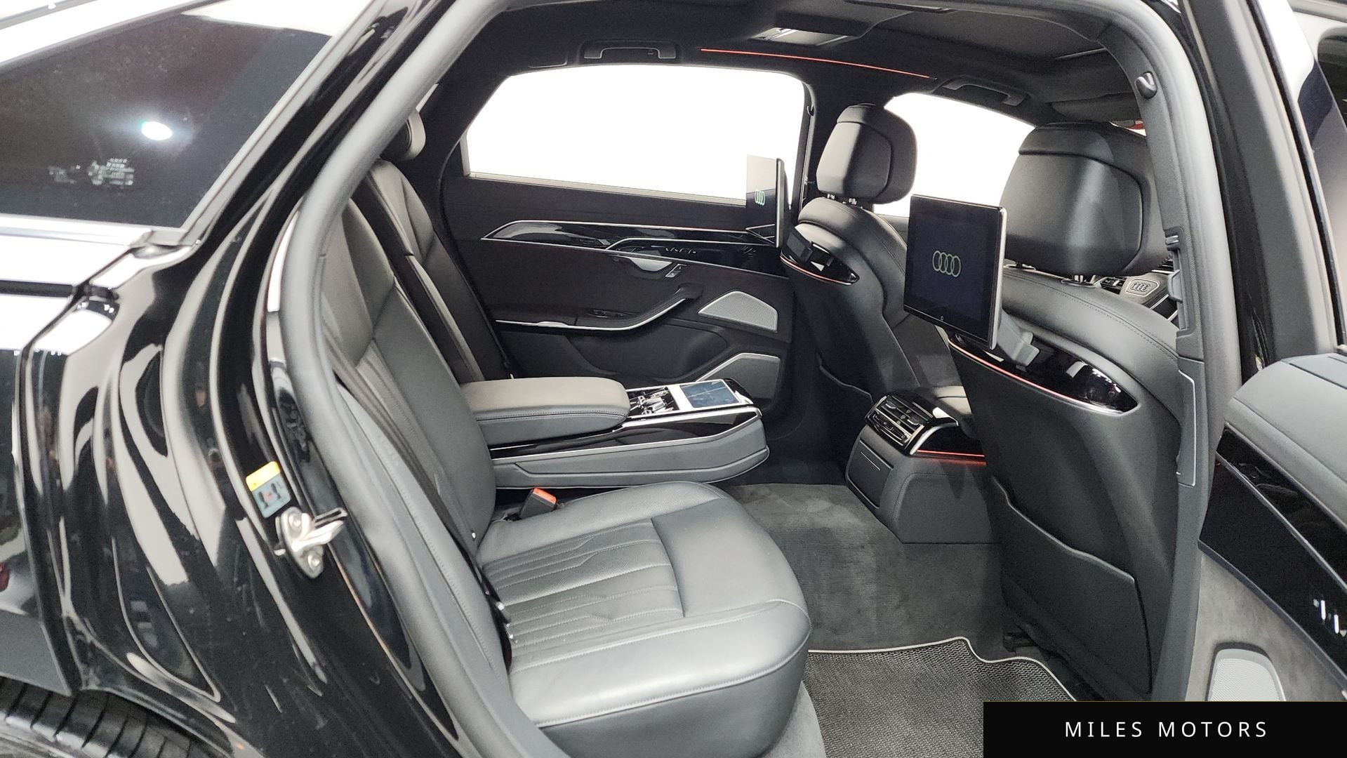 Audi A8 (D5) 2021 — миниатюра 12