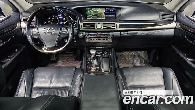 Лексус LS460 2014 — миниатюра 7