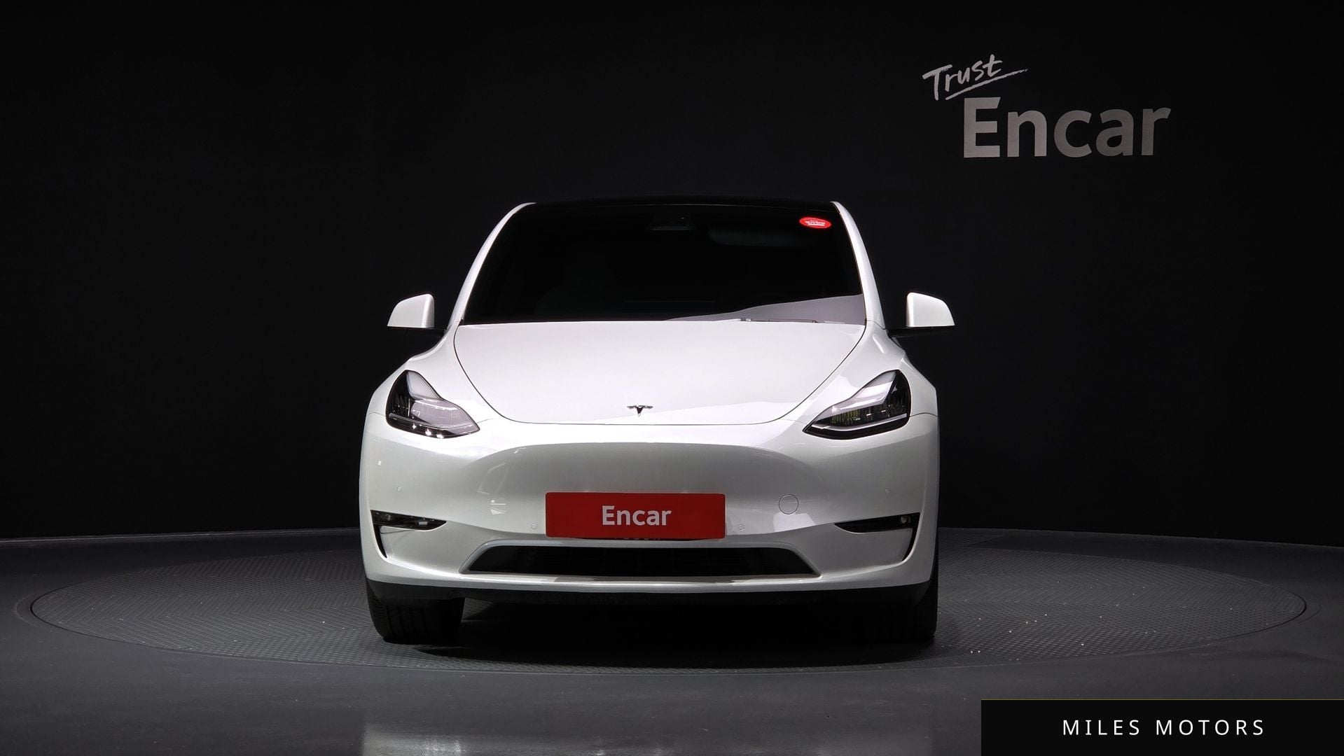 Tesla 모델 Y 2022 — миниатюра 3