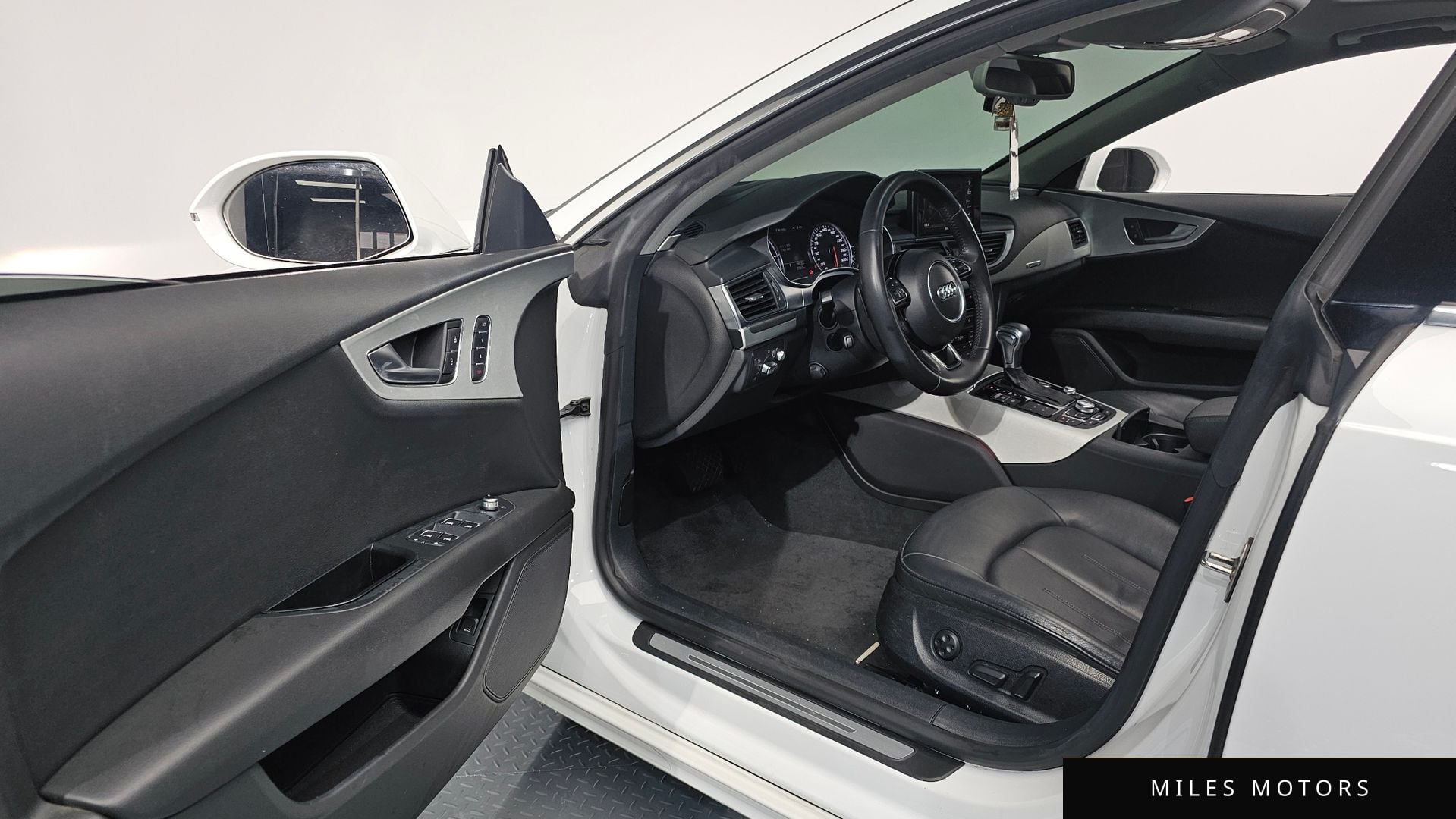 Audi A7 2013 — миниатюра 10