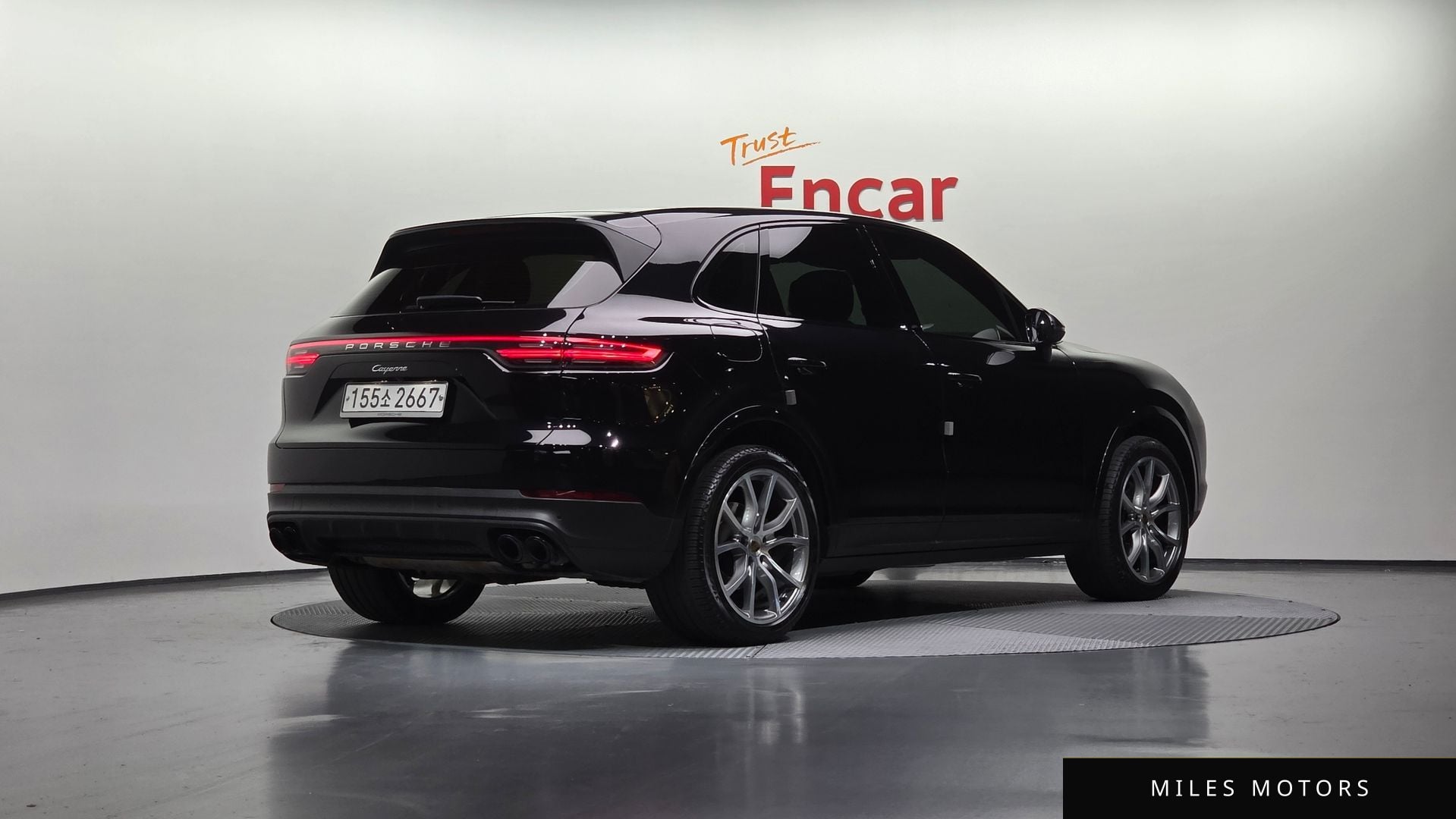 Porsche Cayenne 2020 — миниатюра 2