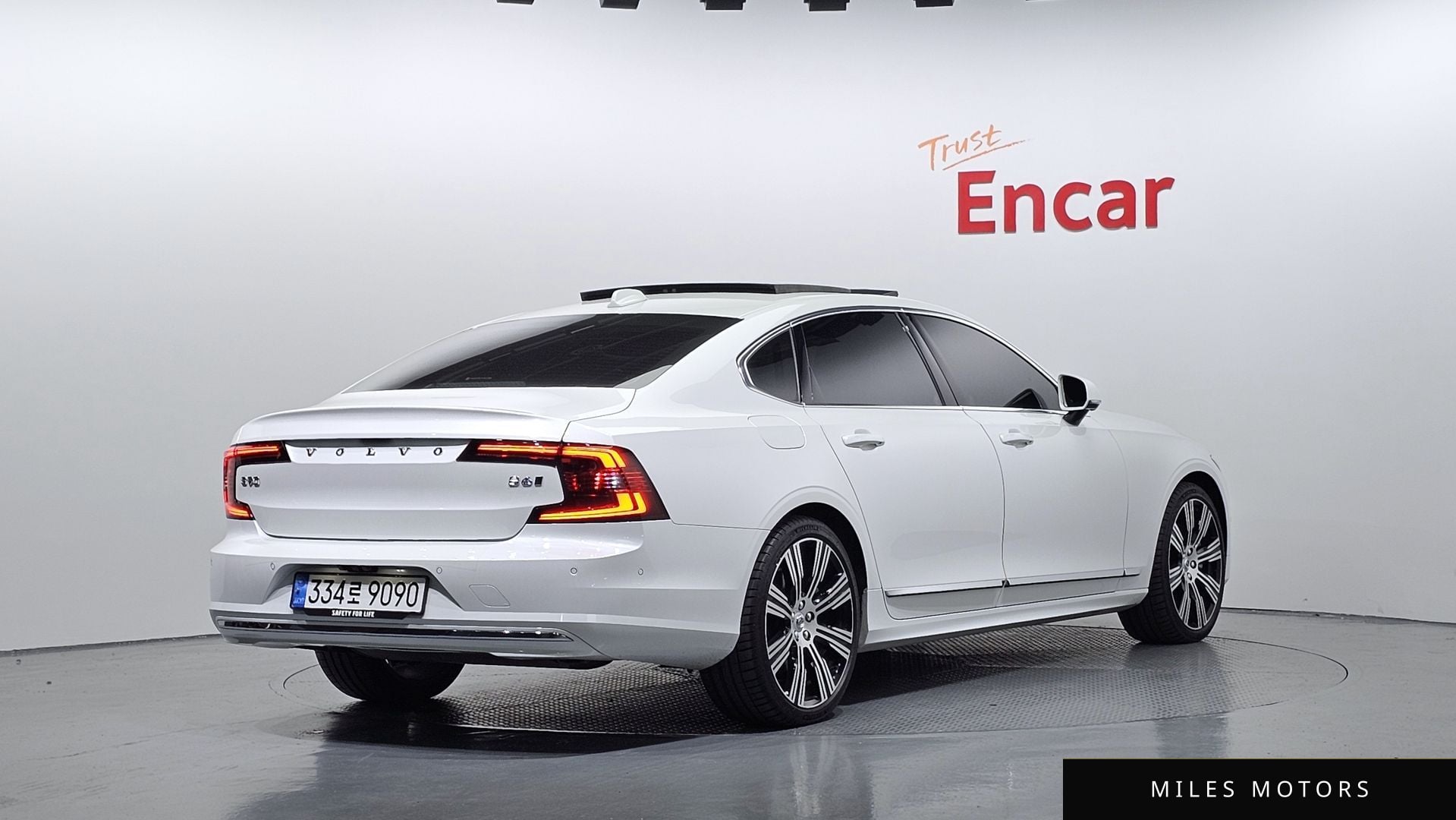 Volvo S90 2024 — миниатюра 2