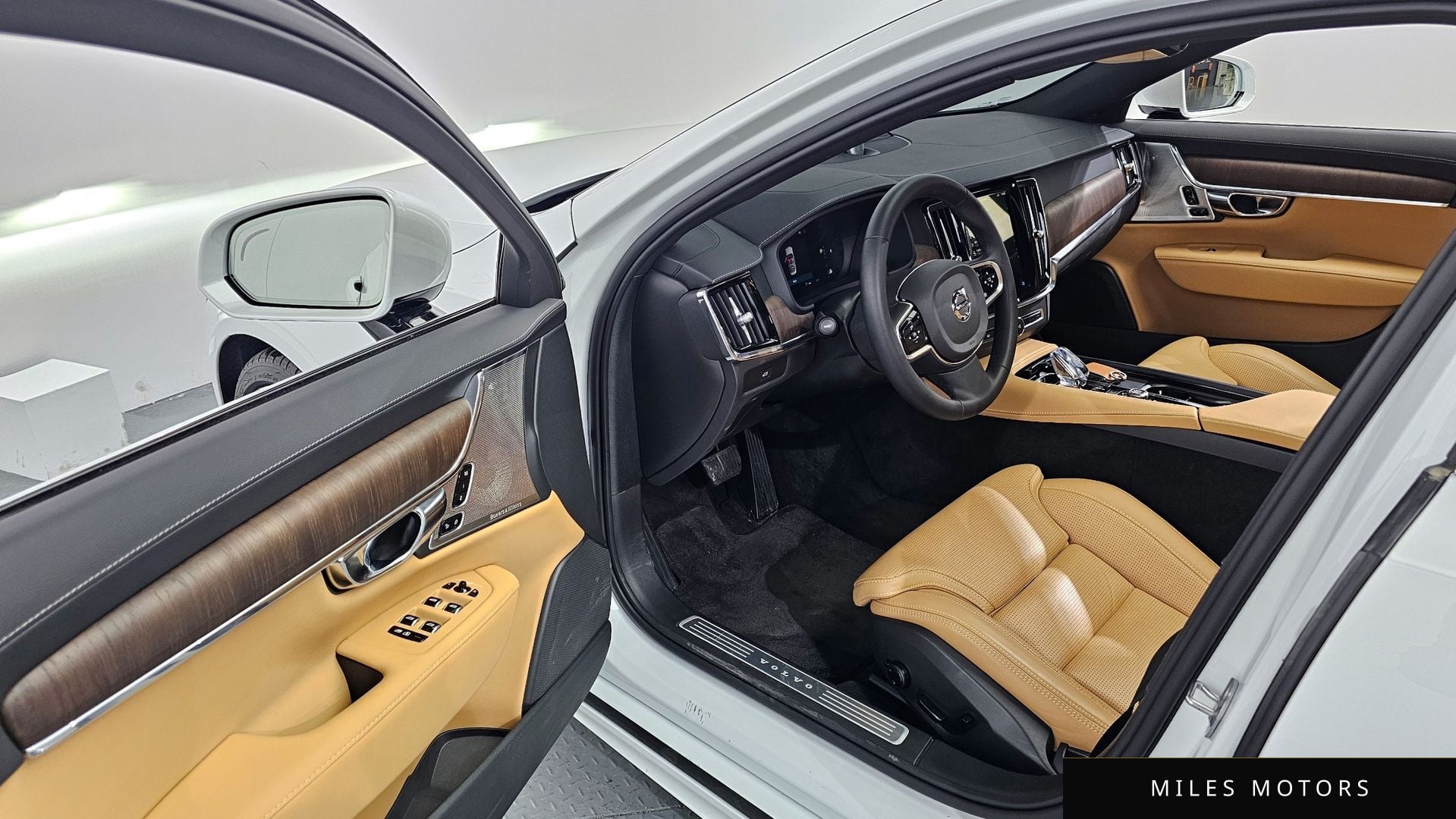 Volvo S90 2024 — миниатюра 10