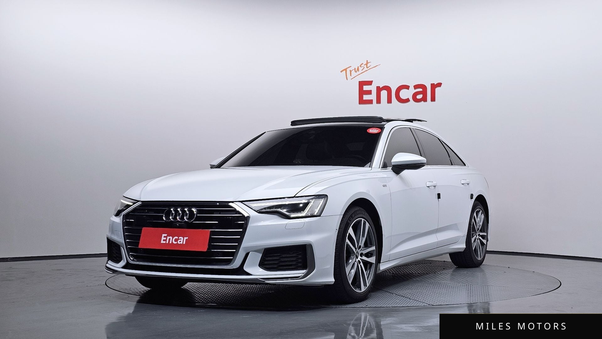Audi A6 (C8) 2022 — фото 1 из 12