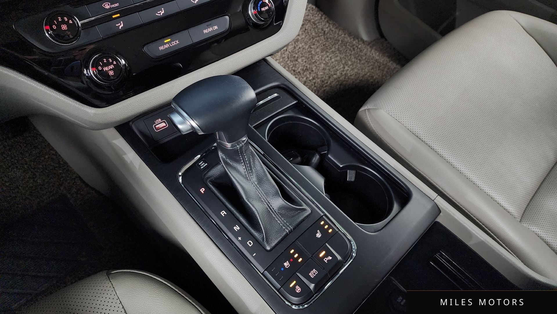 Kia Canival 2018 — миниатюра 9