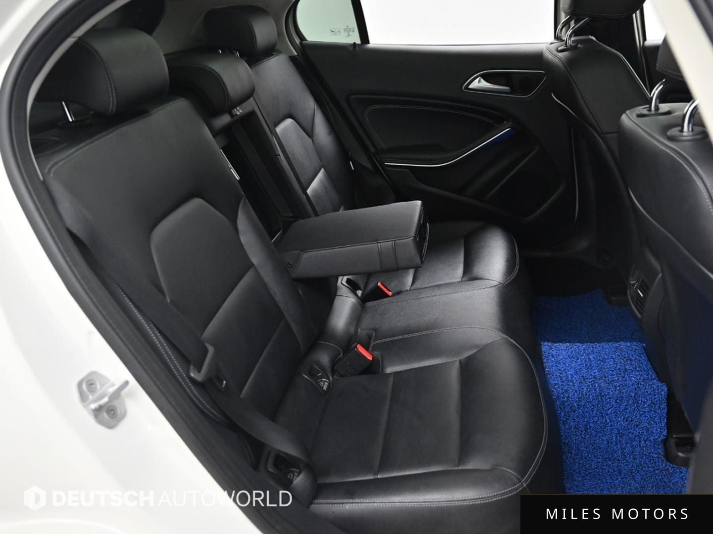 Mercedes-Benz GLA-Class X156 2017 — миниатюра 12