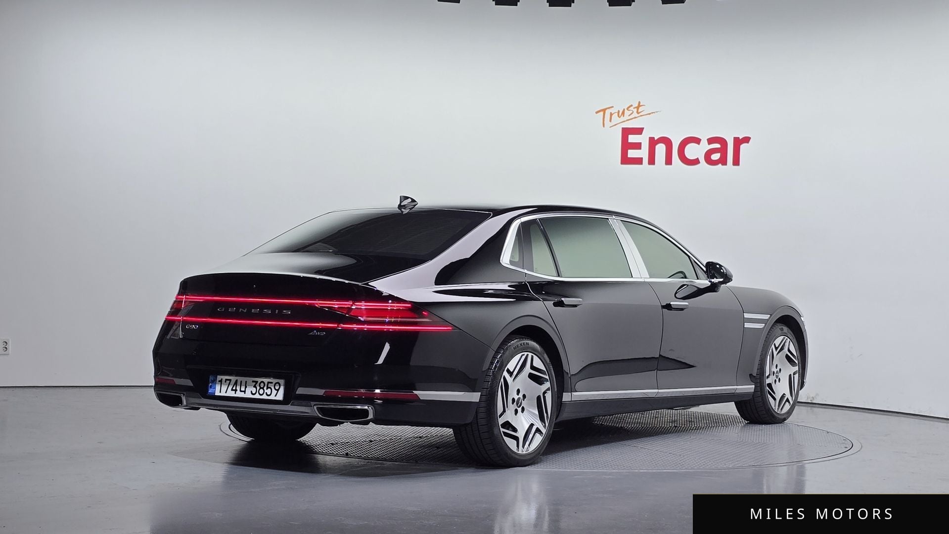 Genesis G90 (RS4) 2023 — миниатюра 2