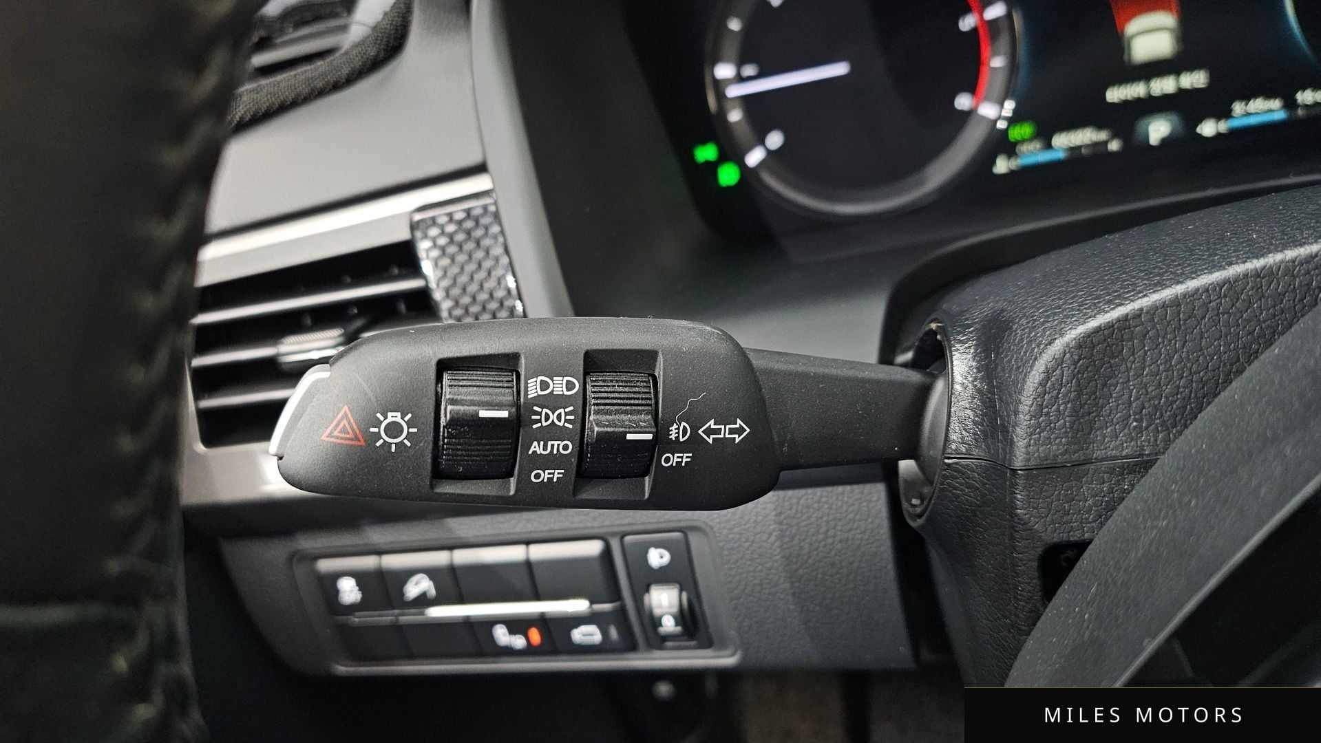 KG Mobility 뉴 렉스턴 스포츠 칸 2021 — миниатюра 17