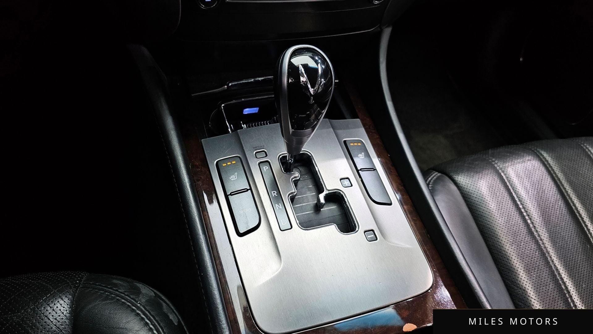 Hyundai 에쿠스(신형) 2012 — миниатюра 9