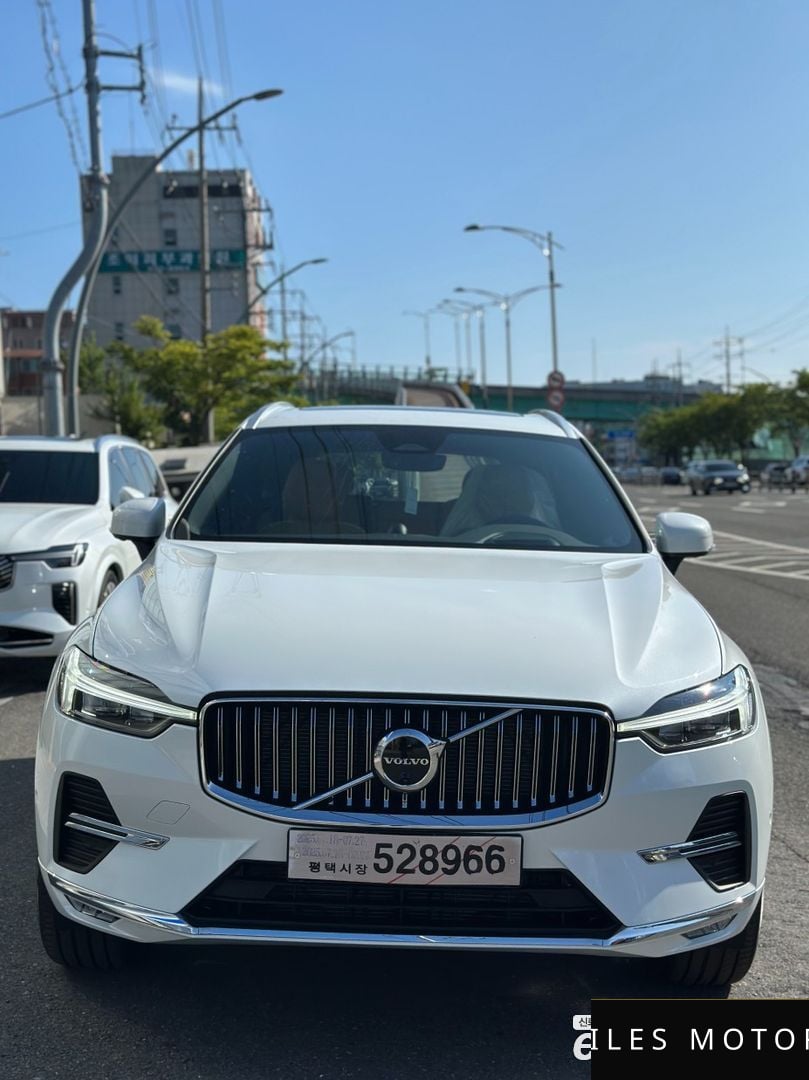 Volvo XC60 2025 — миниатюра 3