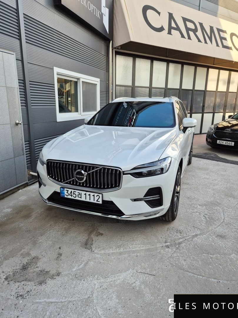 Volvo XC60 2025 — миниатюра 8