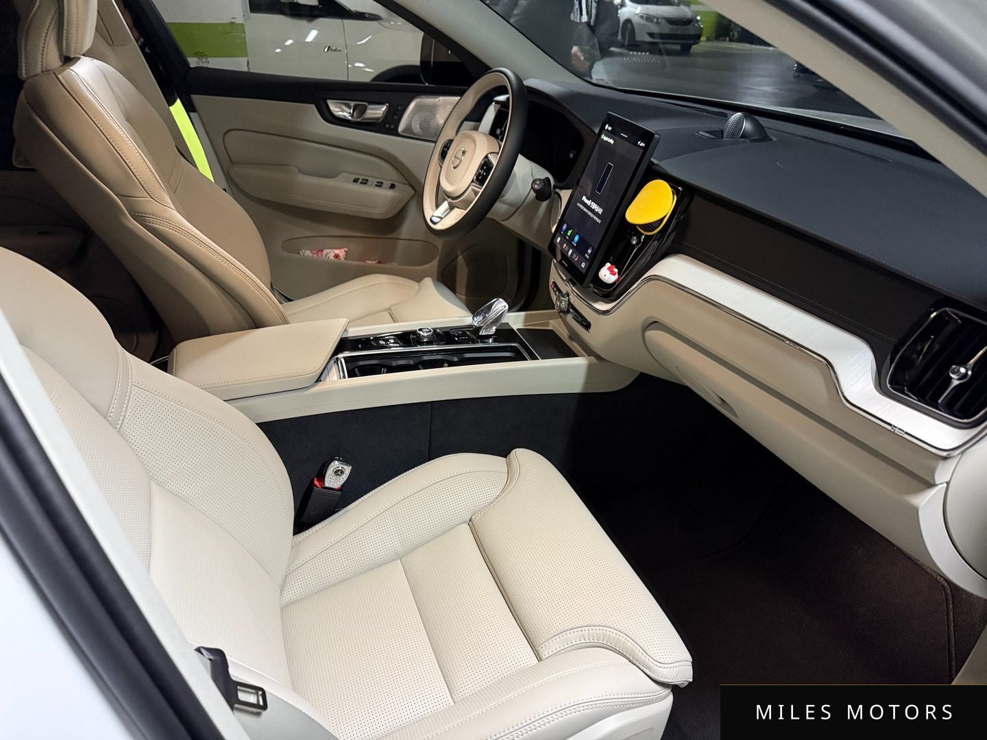 Volvo XC60 2026 — миниатюра 13