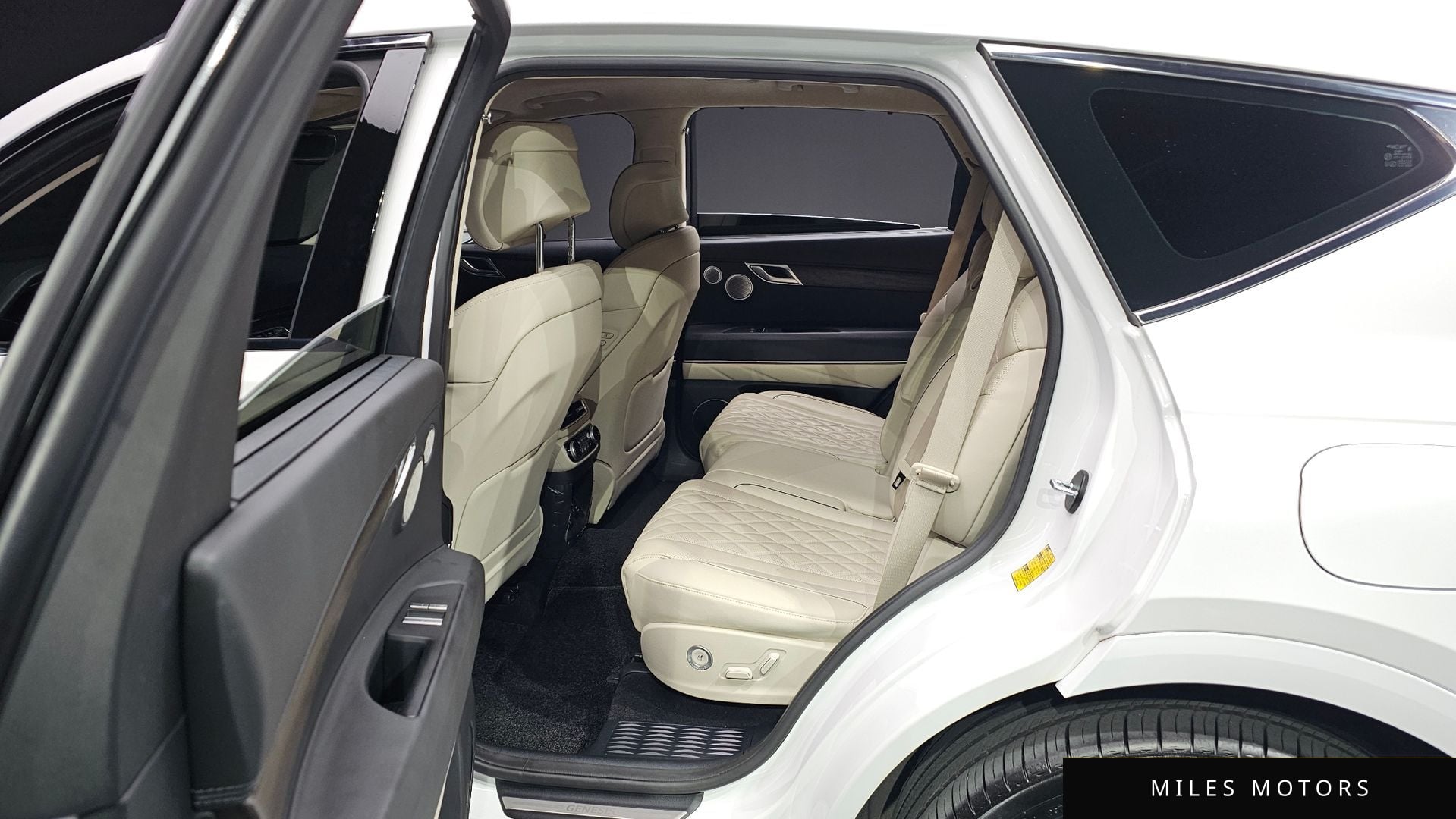 Genesis GV80 2023 — миниатюра 11