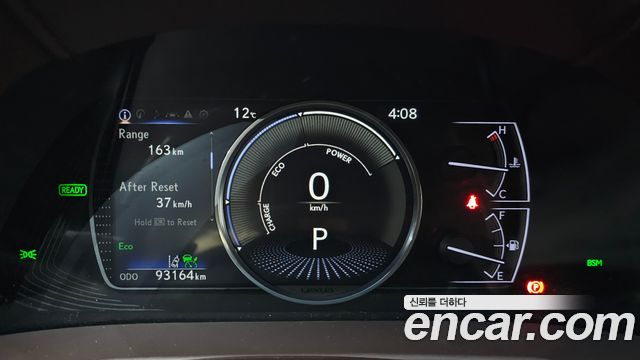Лексус ES300h 2019 — миниатюра 8