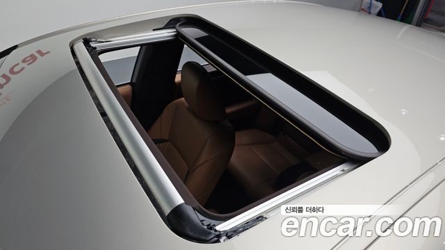 Лексус ES300h 2019 — миниатюра 19