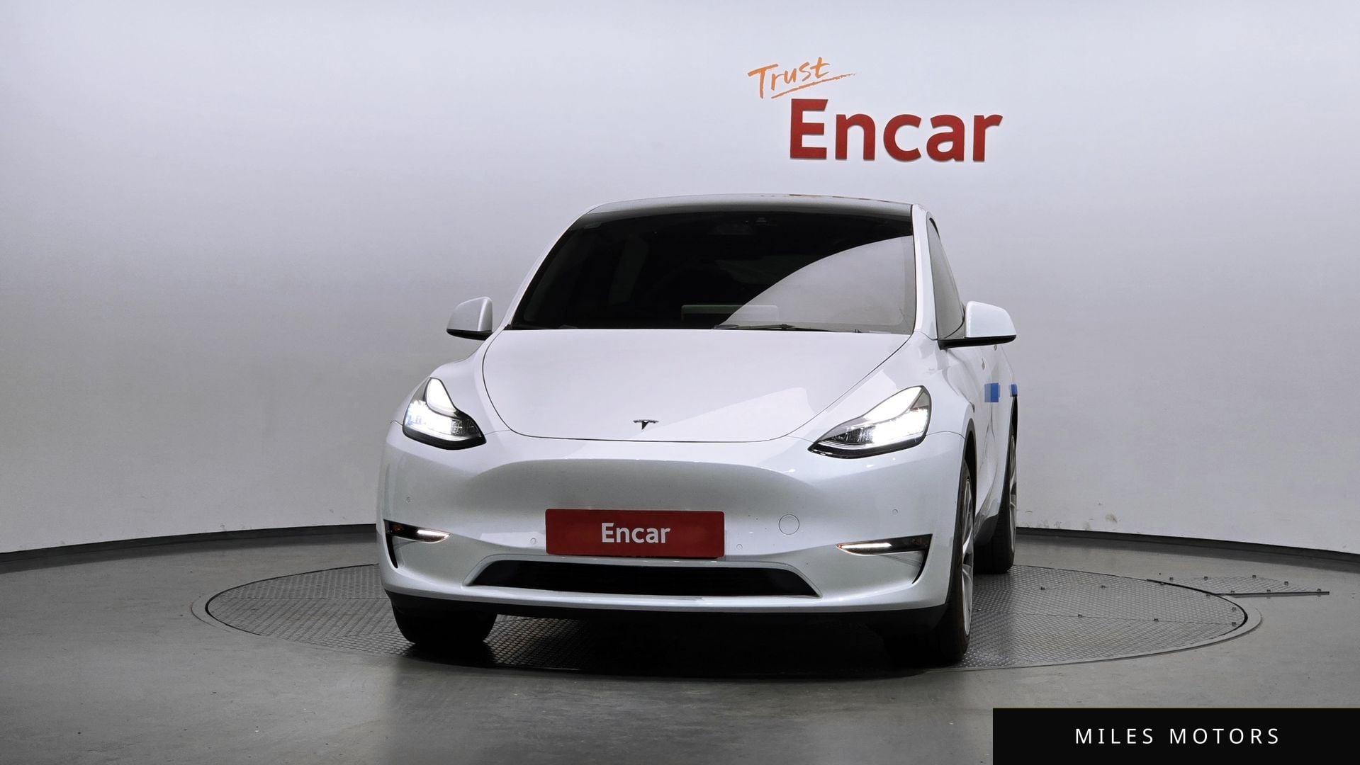 Tesla Model Y 2022 — миниатюра 3