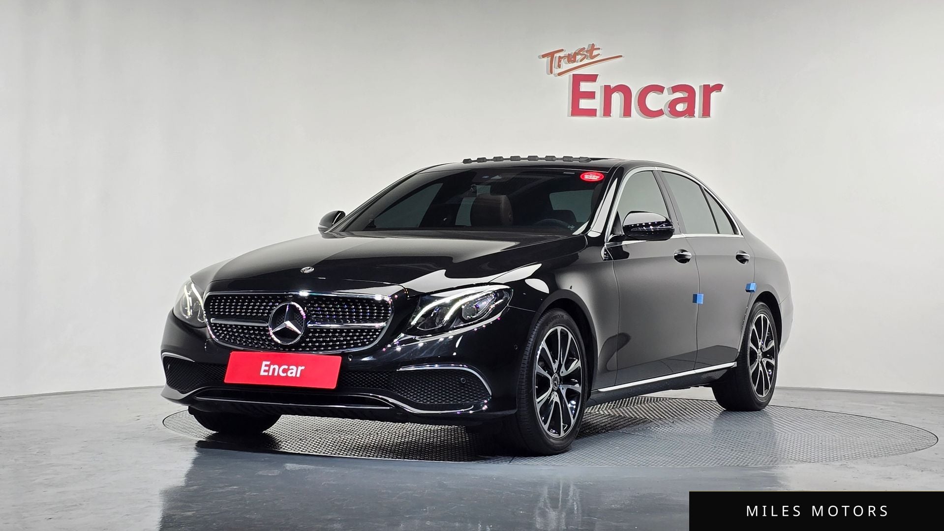 Mercedes-Benz E-Class W213 2020 — фото 1 из 12
