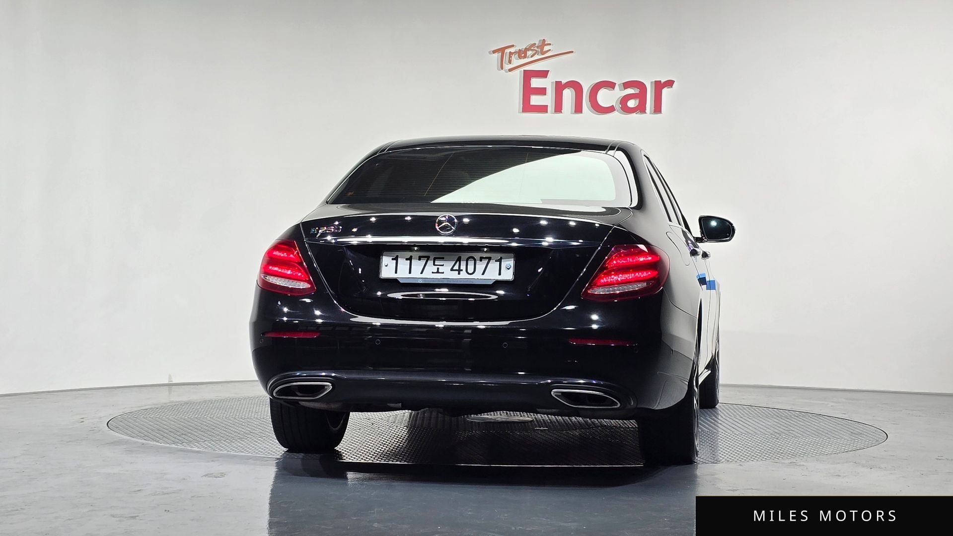 Mercedes-Benz E-Class W213 2020 — миниатюра 4