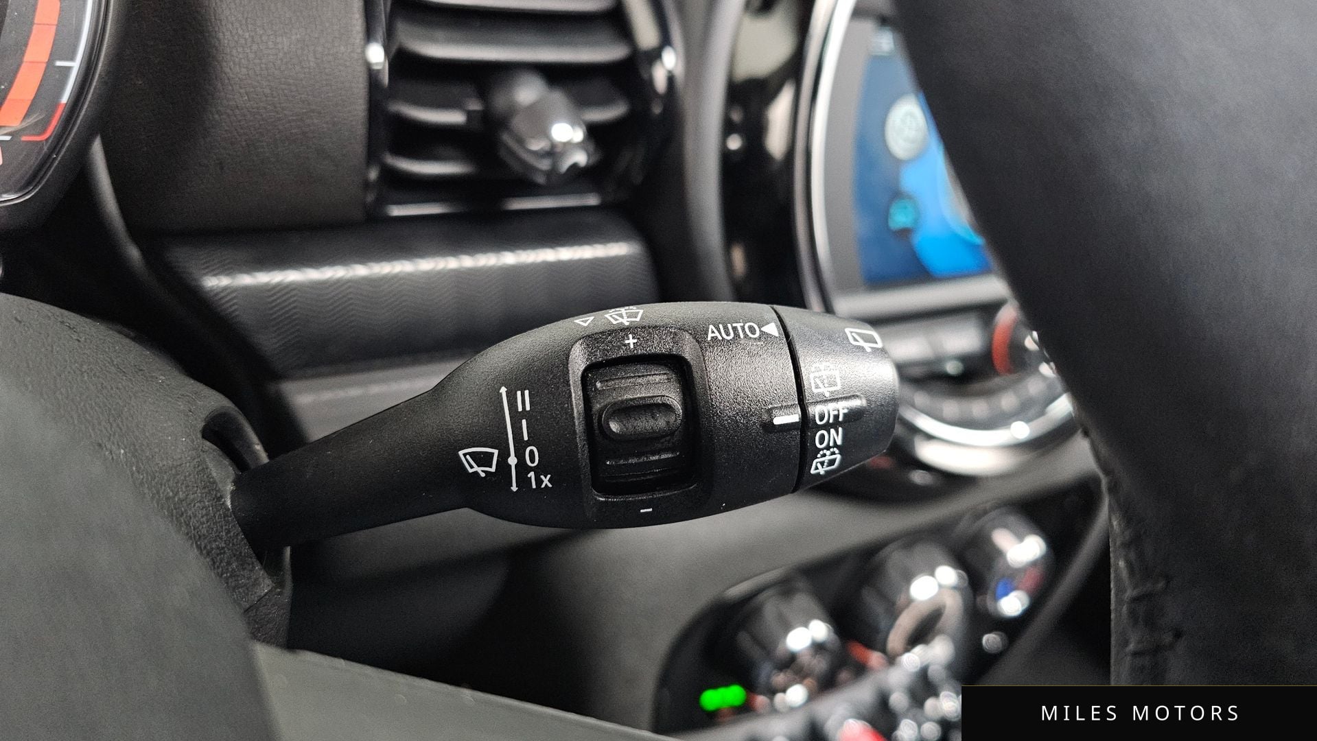 MINI 쿠퍼 D 클럽맨 2019 — миниатюра 17