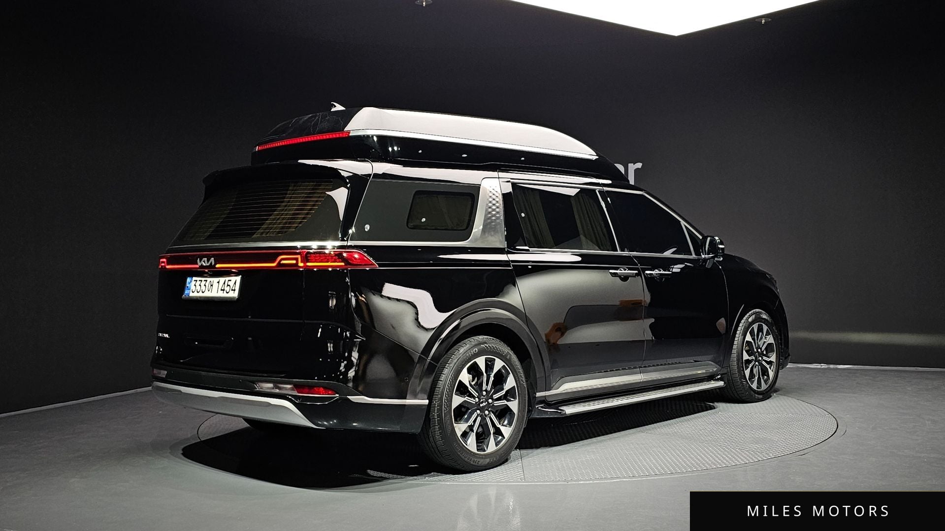 Kia Carnival 2023 — миниатюра 2