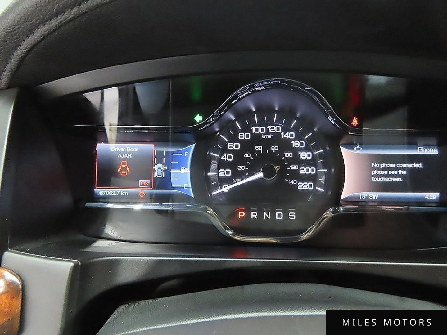 Lincoln MKS 2014 — миниатюра 8