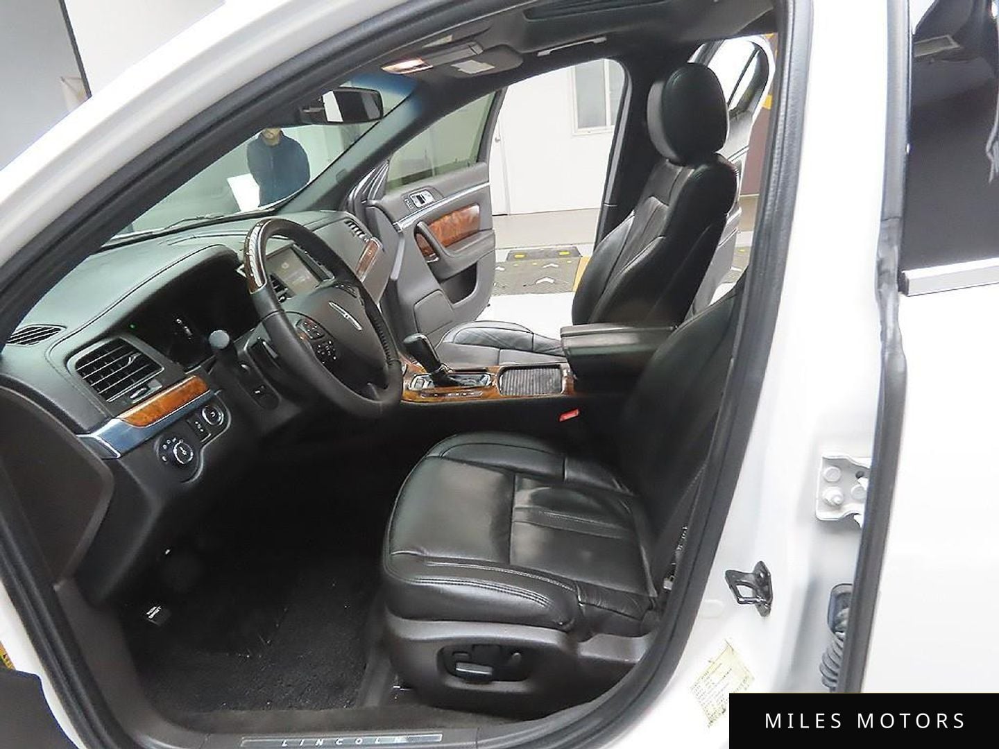 Lincoln MKS 2014 — миниатюра 12