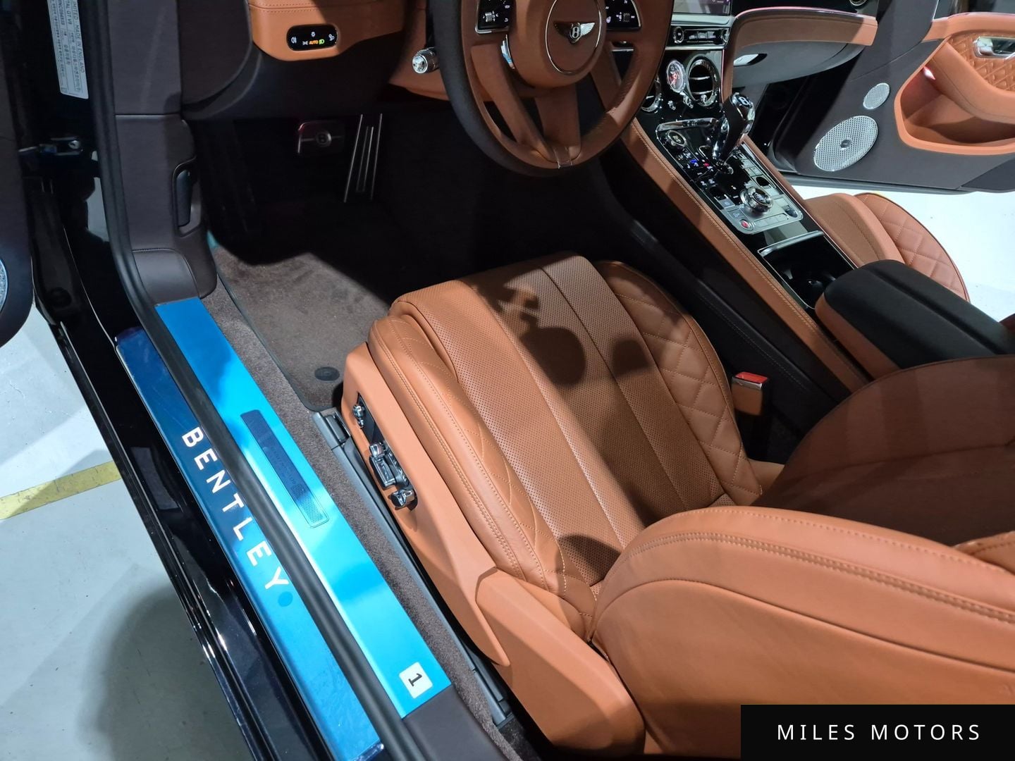 Bentley 컨티넨탈 GT 2022 — миниатюра 9