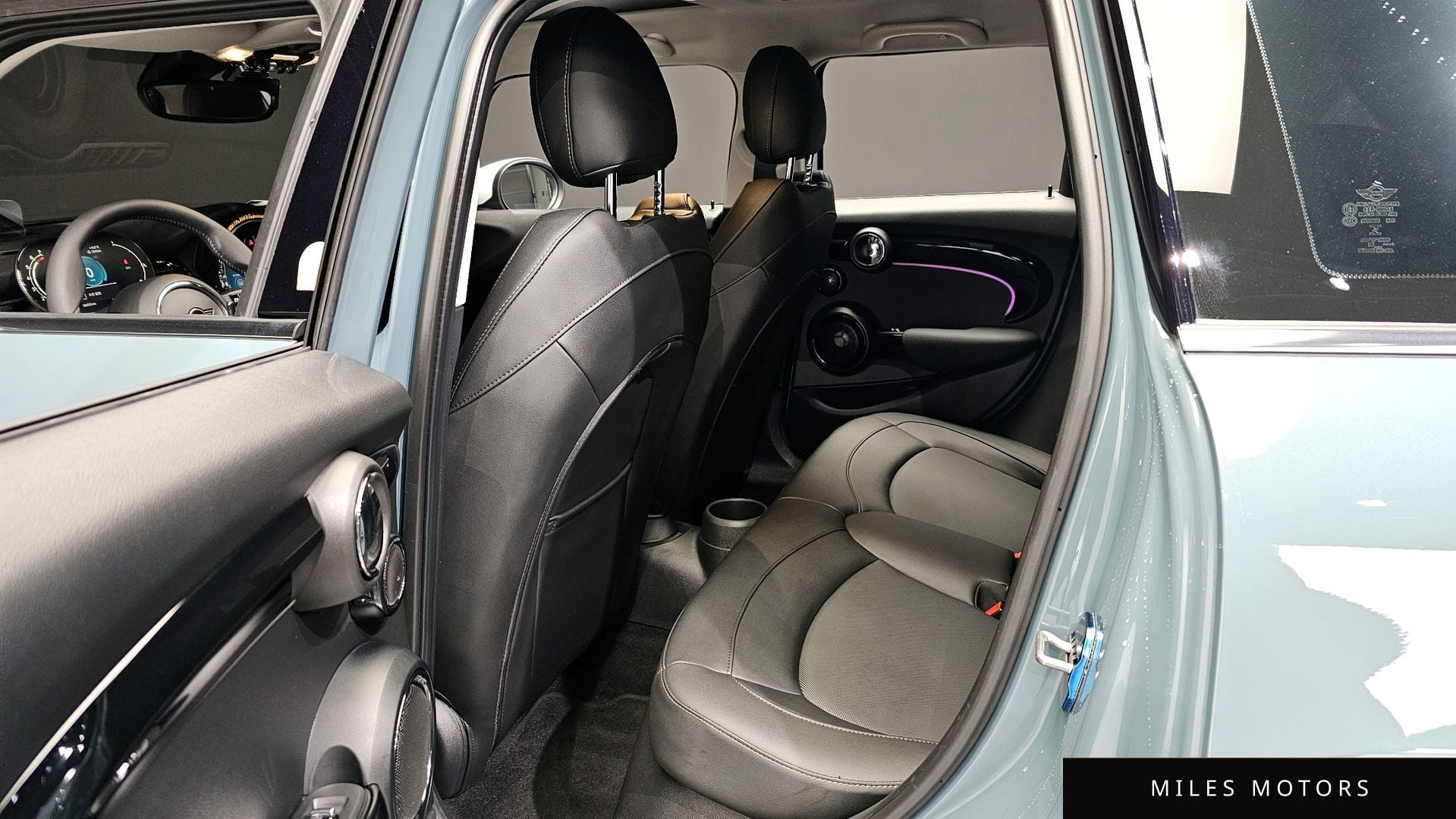 MINI Cooper S 2023 — миниатюра 10