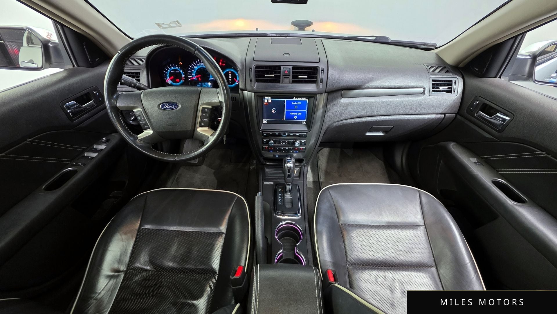 Ford Fusion 2011 — миниатюра 7