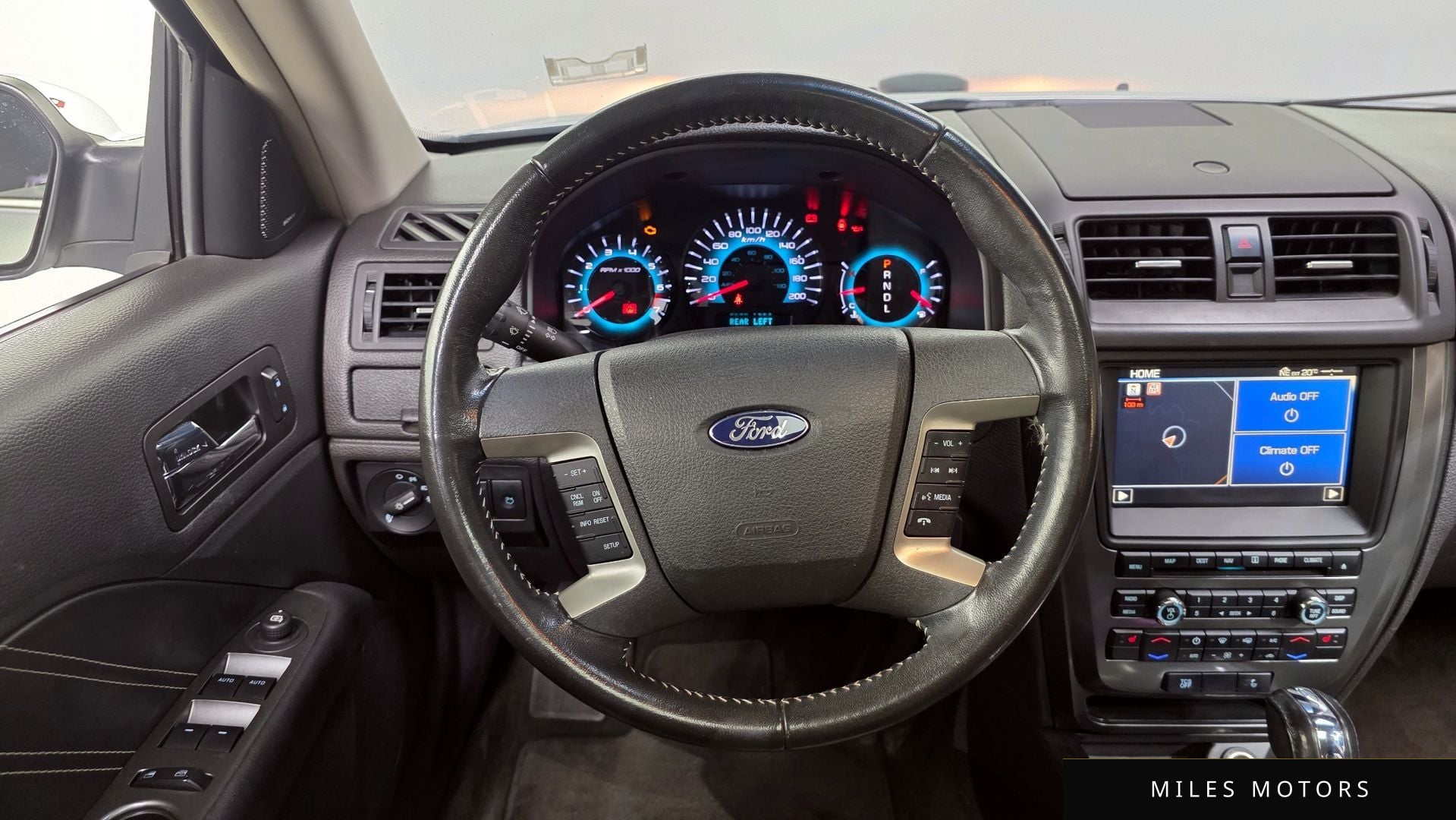 Ford Fusion 2011 — миниатюра 13
