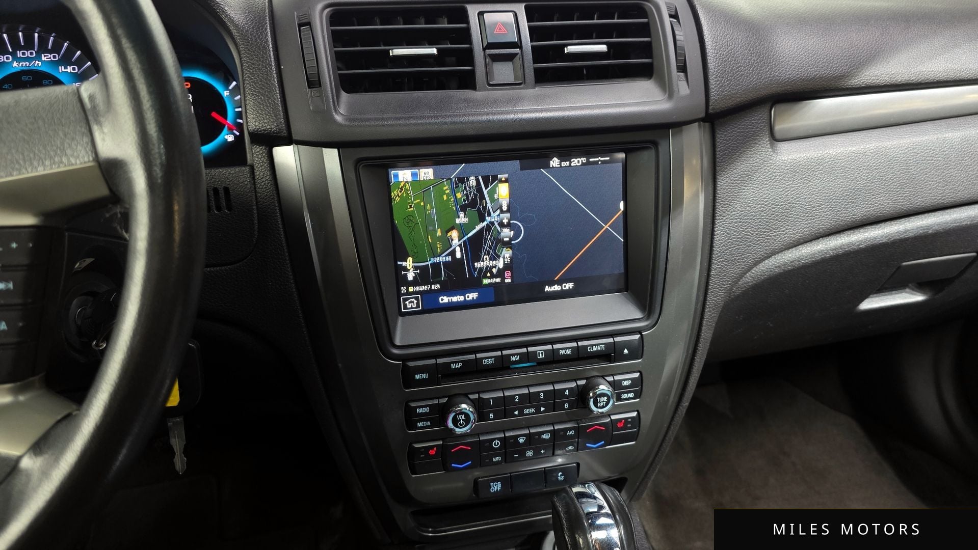 Ford Fusion 2011 — миниатюра 14