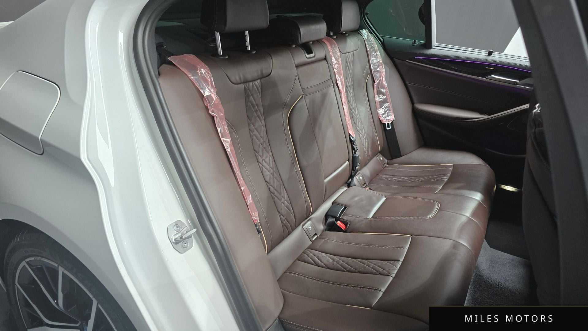 BMW 5 Series (G30) 2022 — миниатюра 12