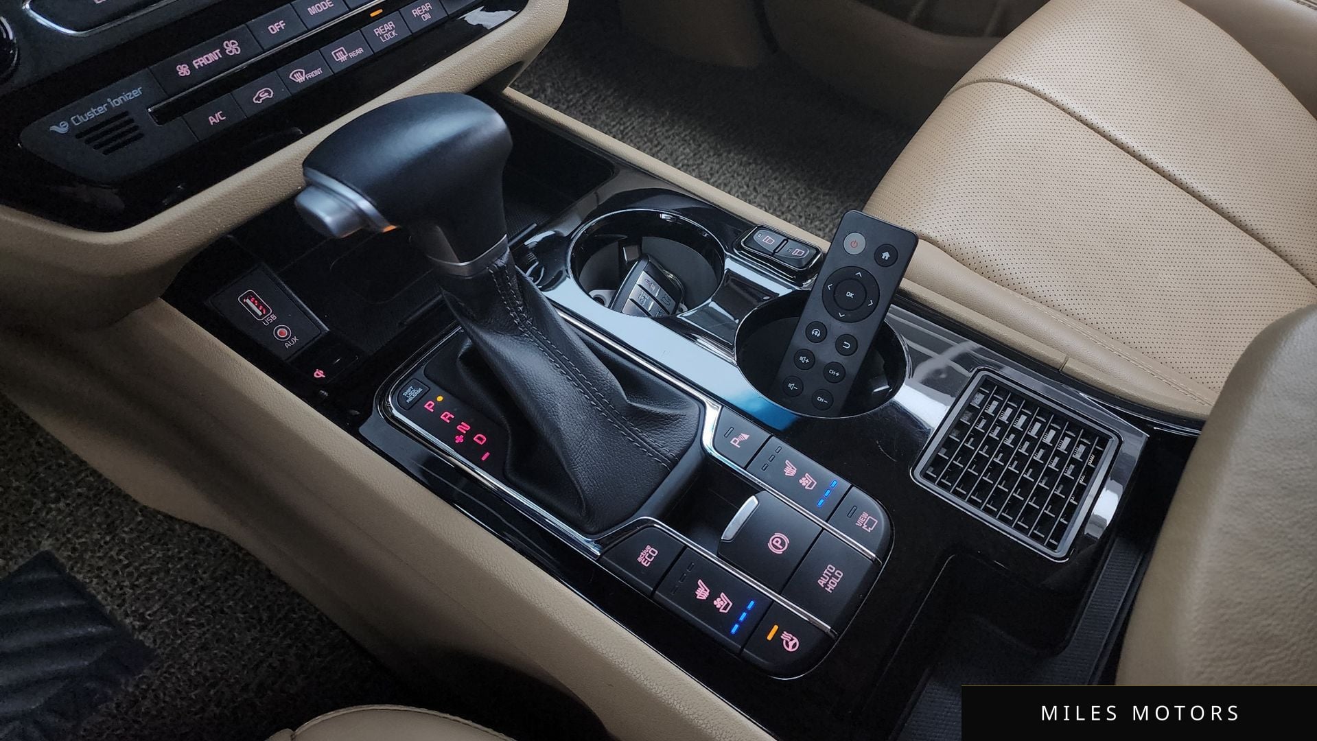 Kia Canival 2019 — миниатюра 9