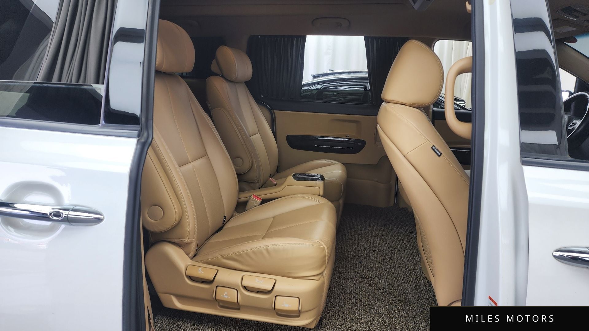 Kia Canival 2019 — миниатюра 12