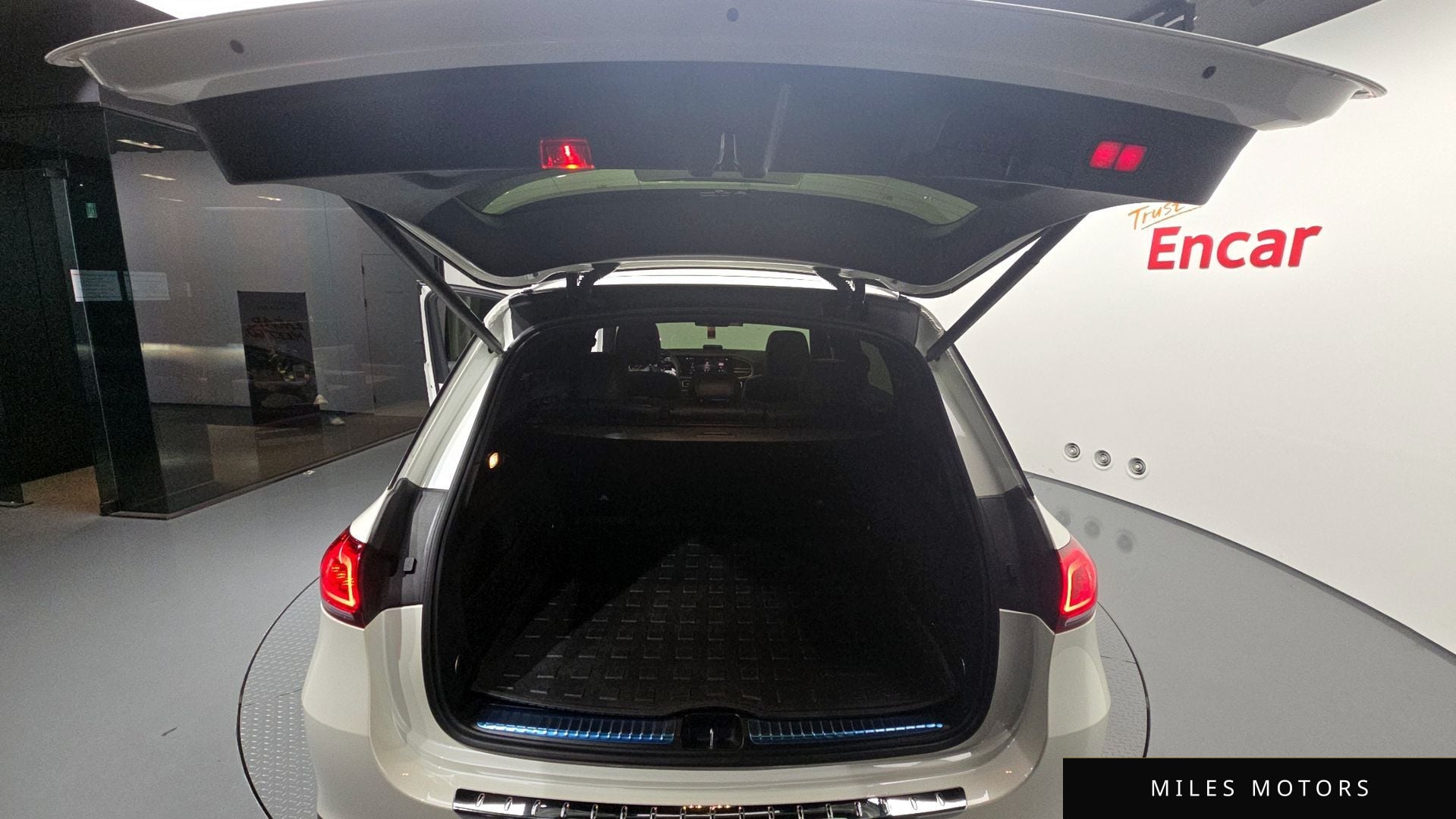 Mercedes-Benz GLE-클래스 W167 2021 — миниатюра 20