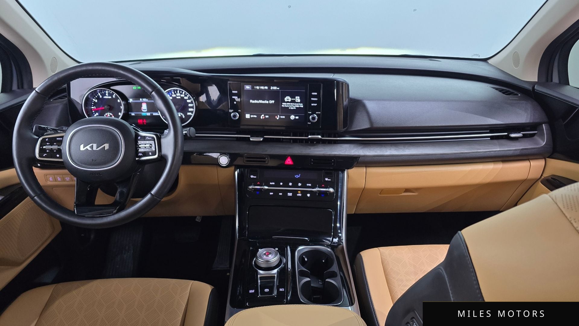Kia Carnival 2023 — миниатюра 7