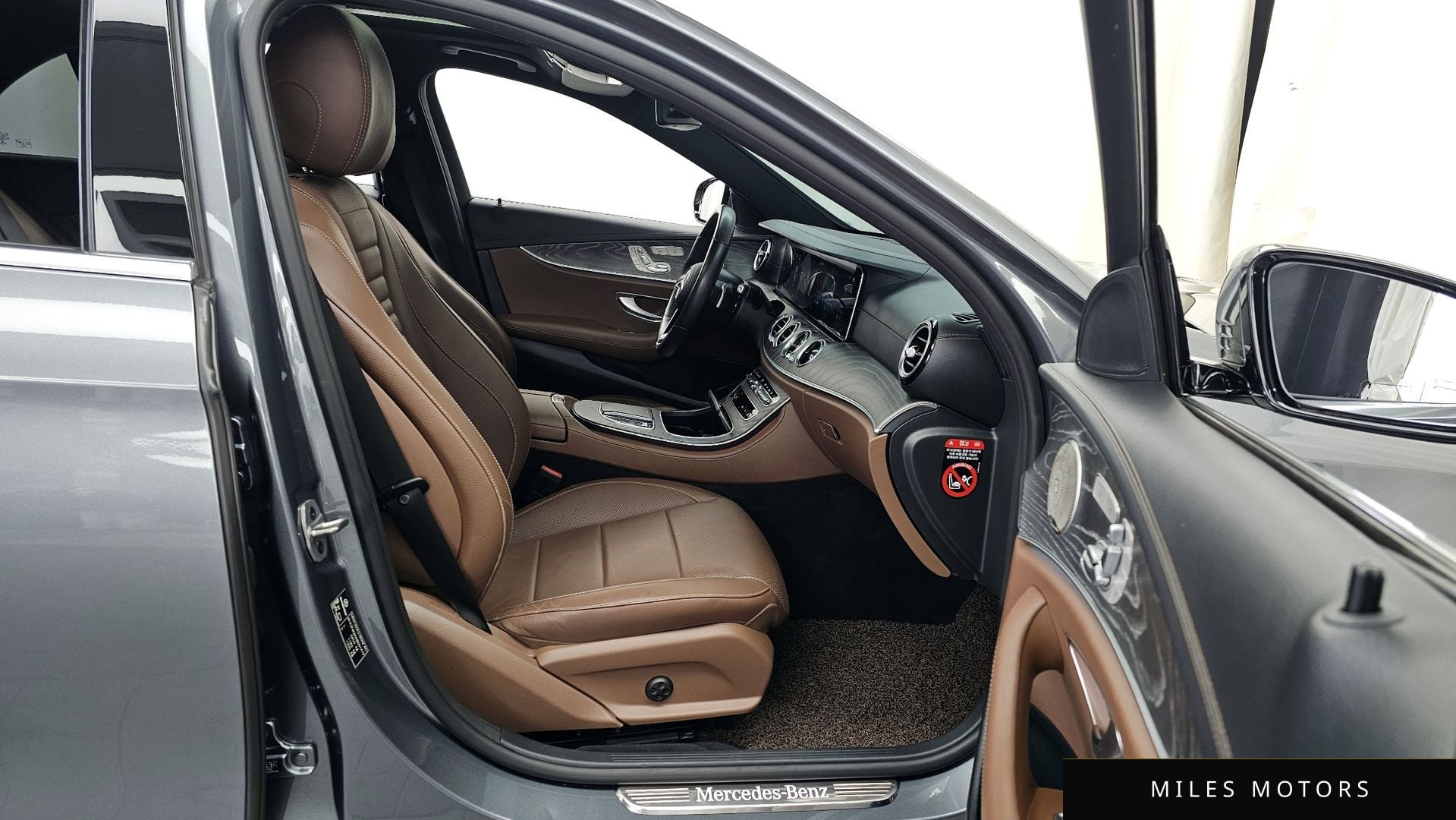 Mercedes-Benz E-Class W213 2022 — миниатюра 11