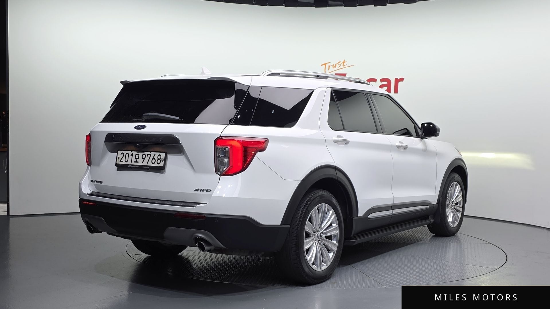 Ford 익스플로러 2022 — миниатюра 2