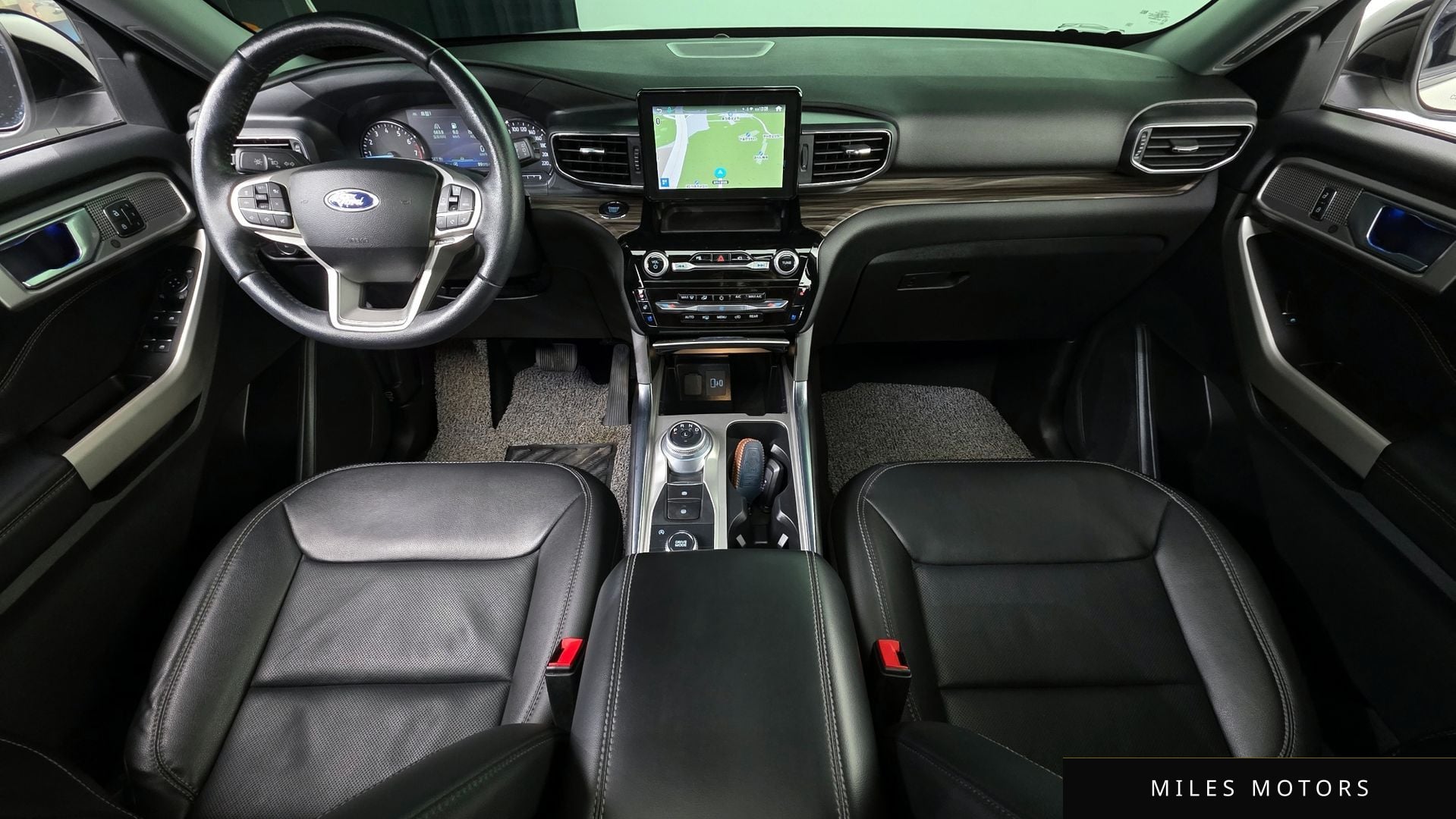 Ford 익스플로러 2022 — миниатюра 7
